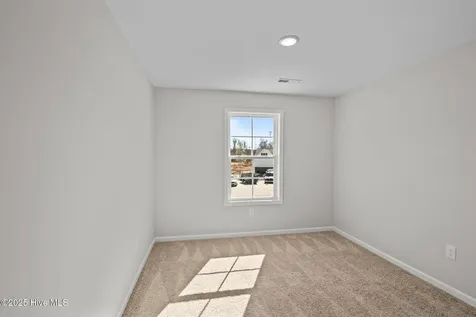 1004 Tawney Trace New Bern NC 28562