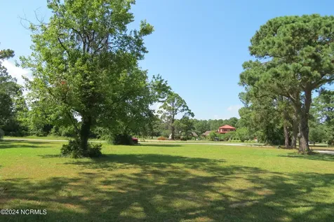 5300 Bogue Drive Oriental NC 28571