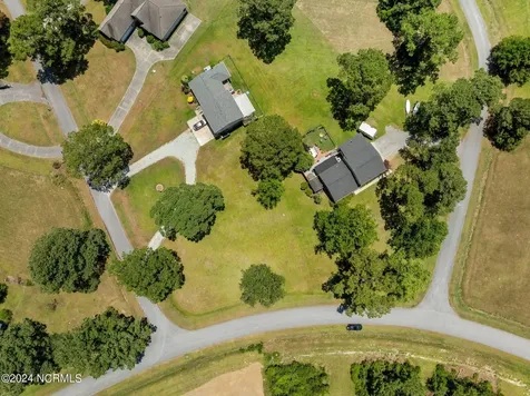 5300 Bogue Drive Oriental NC 28571