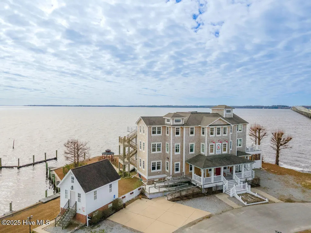 108 Wharf Landing Drive Edenton NC 27932