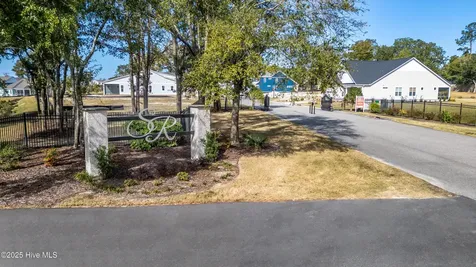 2597 Alvernia Drive Castle Hayne NC 28429