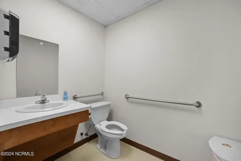 4784 E Us 70 Highway Goldsboro NC 27534