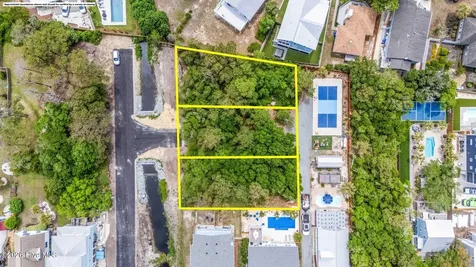1004 S Second Street Carolina Beach NC 28428