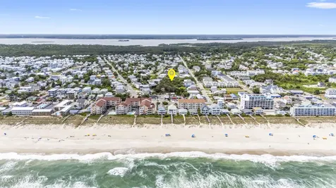 1004 S Second Street Carolina Beach NC 28428