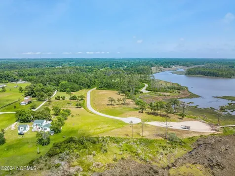 324 Anson Road Beaufort NC 28516