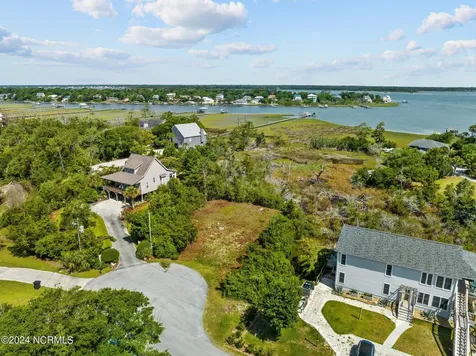 6912 Canal Drive Emerald Isle NC 28594