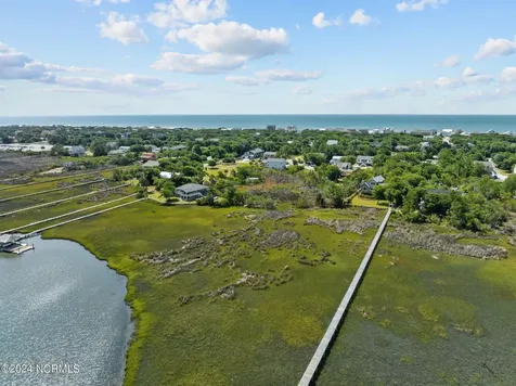 6912 Canal Drive Emerald Isle NC 28594