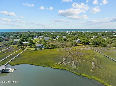6912 Canal Drive Emerald Isle NC 28594