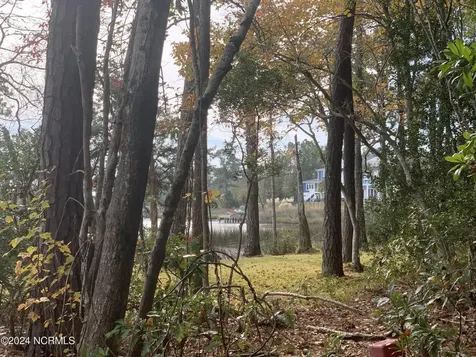 Lot 9 Bay Harbor Drive Hampstead NC 28443