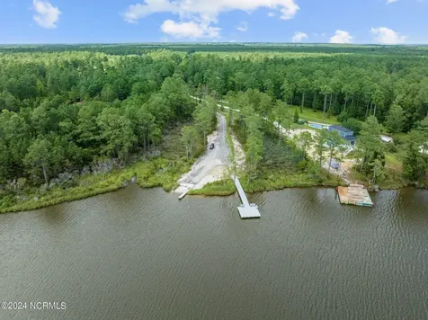 Lot 19 Bailey Pointe Drive Belhaven NC 27810