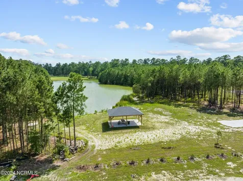 Lot 19 Bailey Pointe Drive Belhaven NC 27810