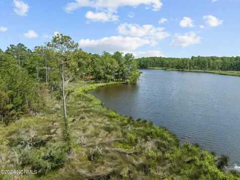 Lot 19 Bailey Pointe Drive Belhaven NC 27810
