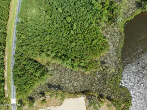 Lot 19 Bailey Pointe Drive Belhaven NC 27810