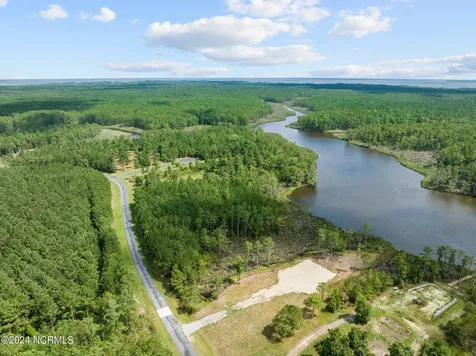 Lot 19 Bailey Pointe Drive Belhaven NC 27810