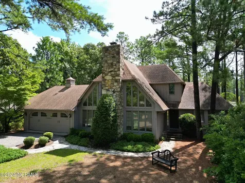 620 Diamondhead Drive S Pinehurst NC 28374