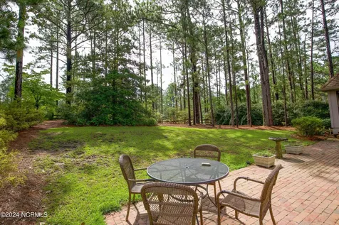 620 Diamondhead Drive S Pinehurst NC 28374