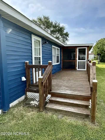 1136 &1132 Glancy Road Swansboro NC 28584