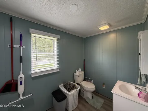 1136 &1132 Glancy Road Swansboro NC 28584
