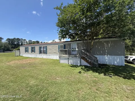 1136 &1132 Glancy Road Swansboro NC 28584