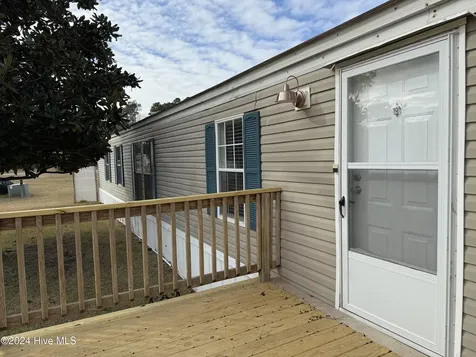 1136 &1132 Glancy Road Swansboro NC 28584