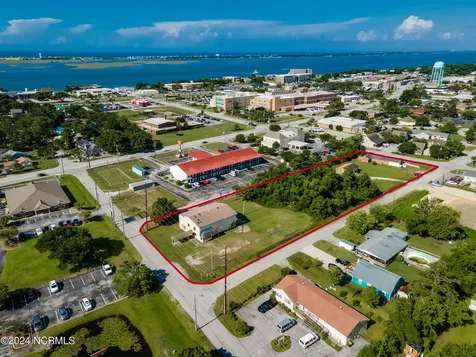 212 N 35th Street Morehead City NC 28557