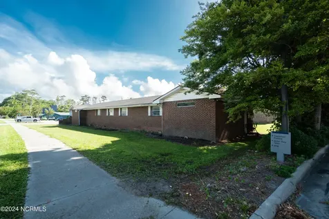 212 N 35th Street Morehead City NC 28557