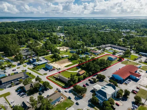 212 N 35th Street Morehead City NC 28557