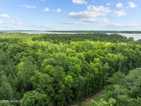000 Blue Heron Drive Bayboro NC 28515