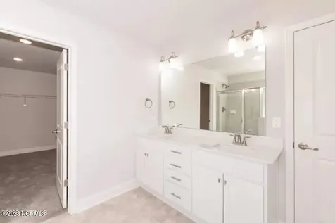 363 Eliza Way Winterville NC 28590