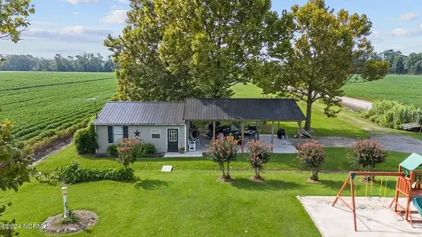 110 Norfleet Shores Road Belhaven NC 27810