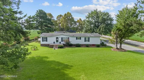 110 Norfleet Shores Road Belhaven NC 27810