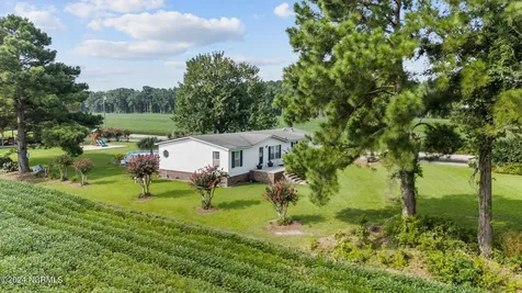 110 Norfleet Shores Road Belhaven NC 27810