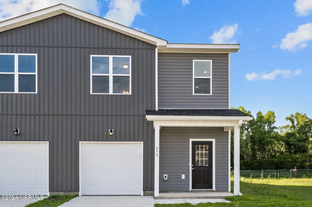 254 Winstead Loop Richlands NC 28574