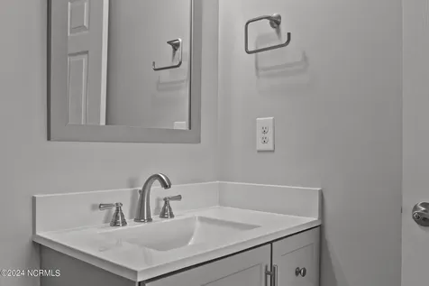 254 Winstead Loop Richlands NC 28574