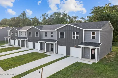 254 Winstead Loop Richlands NC 28574