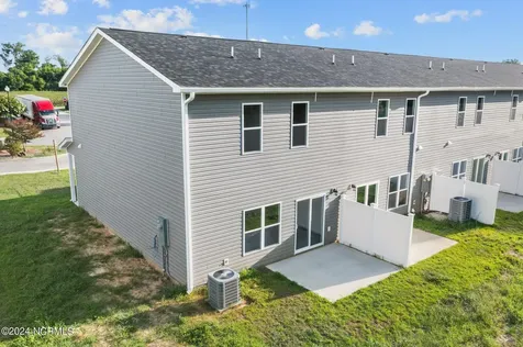 254 Winstead Loop Richlands NC 28574