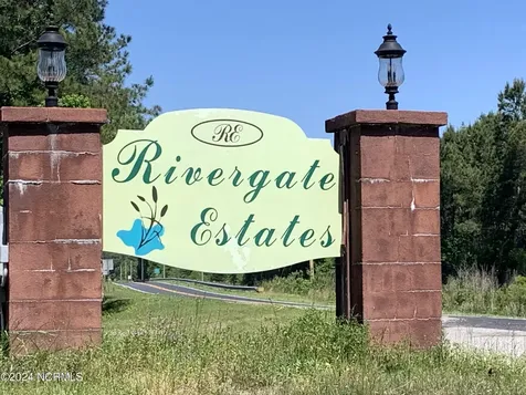 9692 Rivergate Drive NW Ash NC 28420