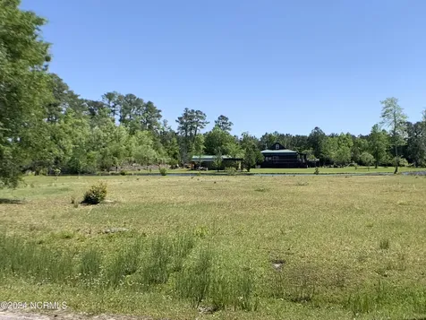 9692 Rivergate Drive NW Ash NC 28420