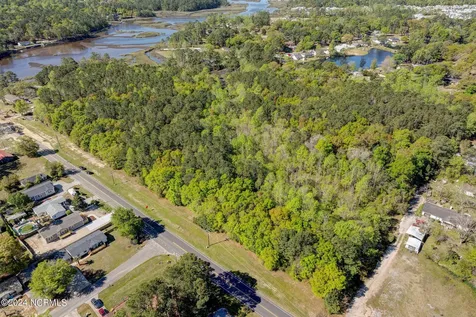 1282 Beach Drive SW Calabash NC 28467