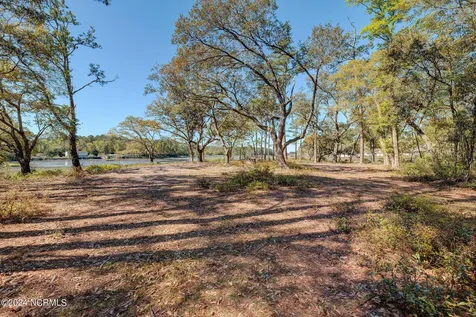 1282 Beach Drive SW Calabash NC 28467