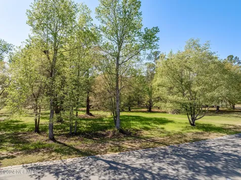 178 Maple Creek Drive Wallace NC 28466