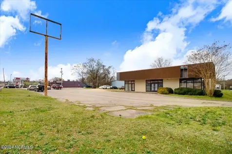 111 Hines Street W Wilson NC 27893