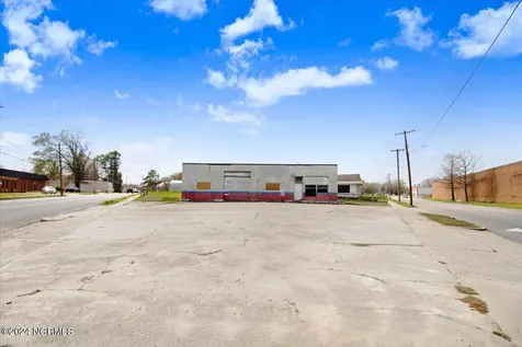 312 Herring Avenue E Wilson NC 27893