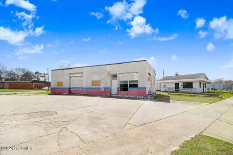 312 Herring Avenue E Wilson NC 27893