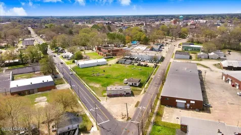 312 Herring Avenue E Wilson NC 27893