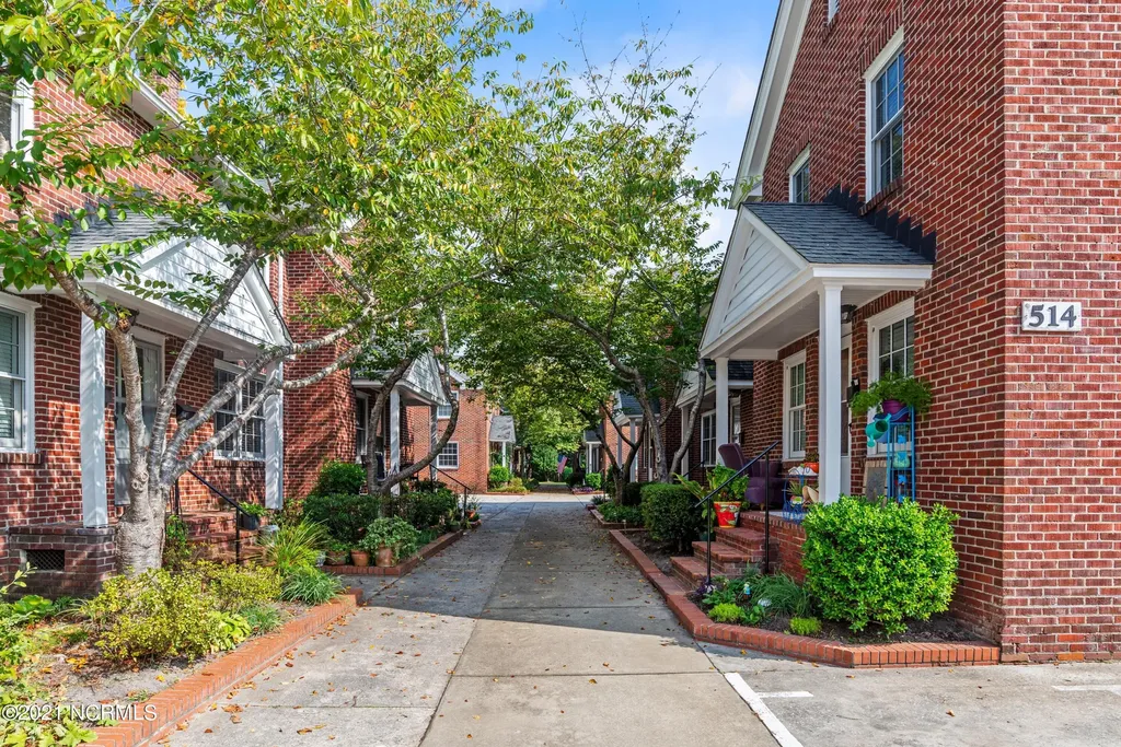 514 Broad Street New Bern NC 28560