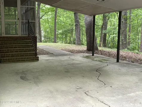 2592 Old Glendon Road Carthage NC 28327