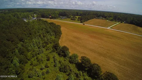 0000 Queens Creek Road Hubert NC 28539