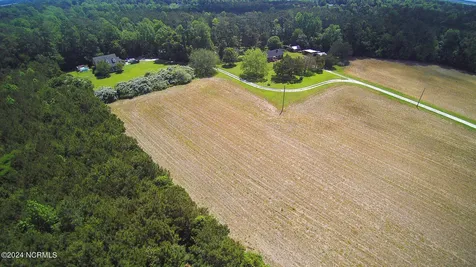 0000 Queens Creek Road Hubert NC 28539