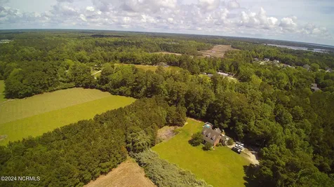 0000 Queens Creek Road Hubert NC 28539